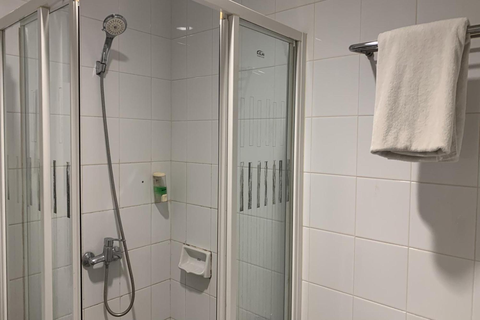 Hotel Glodok Plaza Джакарта Экстерьер фото