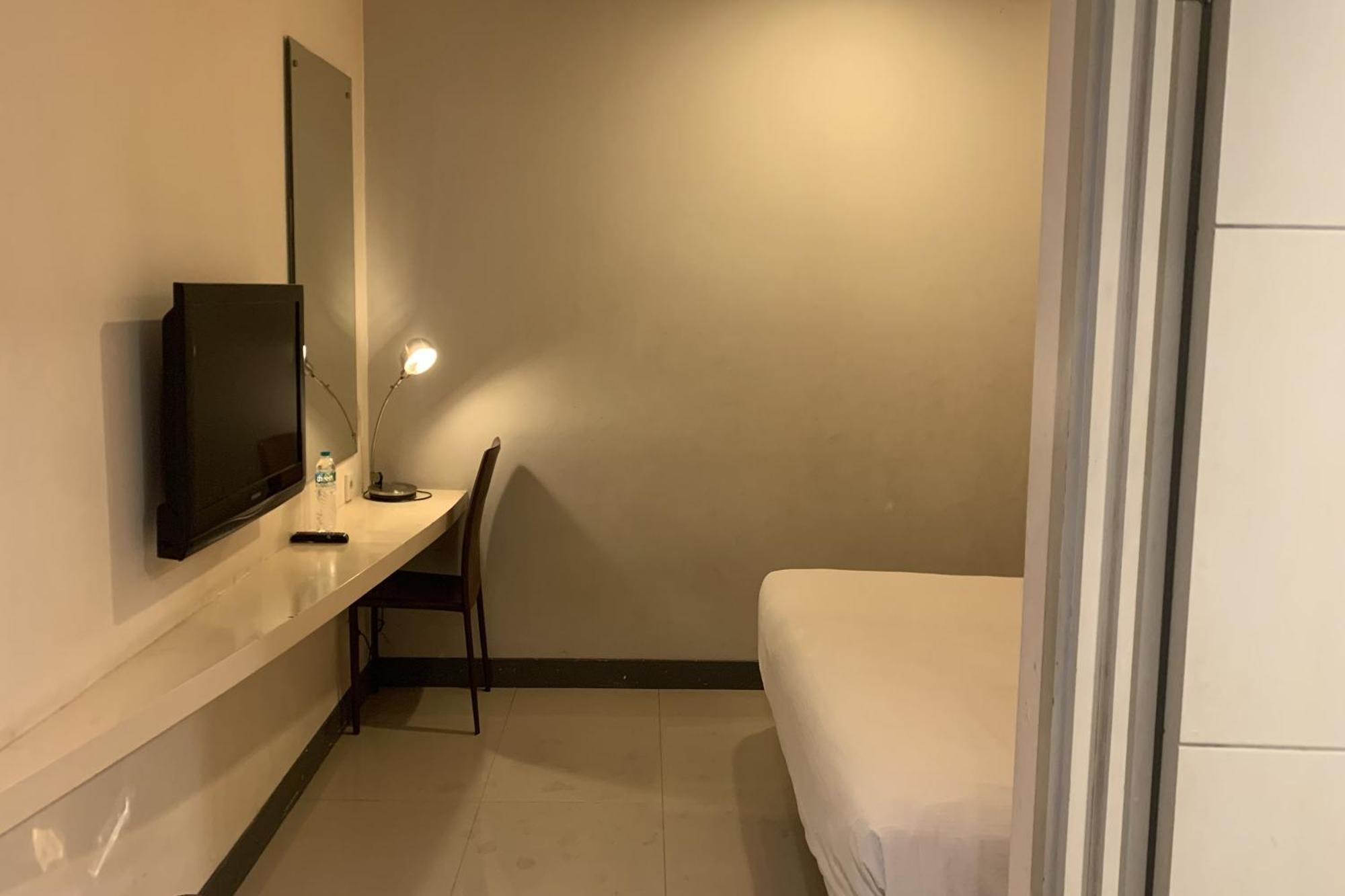Hotel Glodok Plaza Джакарта Экстерьер фото