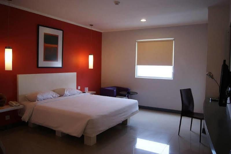 Hotel Glodok Plaza Джакарта Экстерьер фото